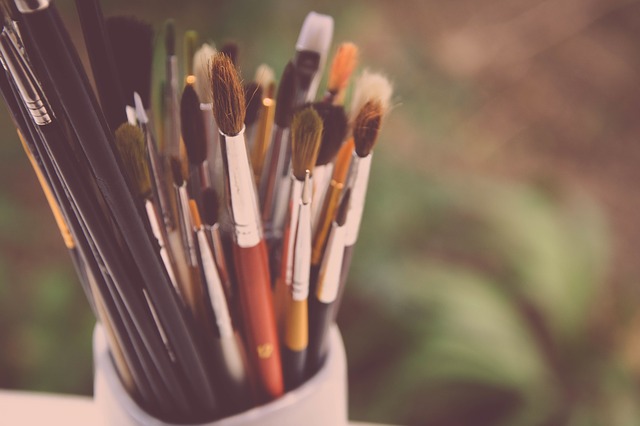 Jak wyrazić siebie przez DIY?