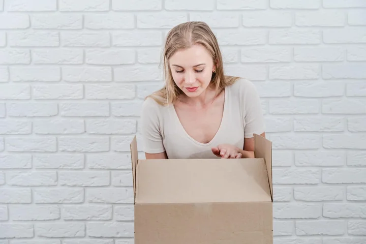 Przesyłki kurierskie w 2026 – jak wybrać najlepszą opcję dla swoich potrzeb?