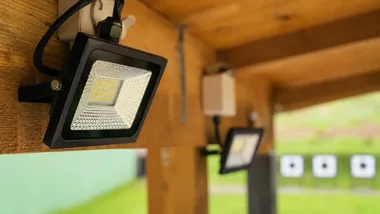 122 oprawy LED na strzelnicy w Kadzidle. Jest dotacja na modernizację