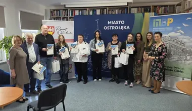 Biblioteczne wspomnienia z Ostrołęki zaskoczyły jury i odsłoniły prywatne historie 📚