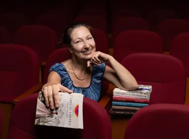 Spotkanie z Ewą Cielesz w Ostrołęce - wieczór z prozą, poezją i teatralnymi opowieściami