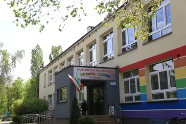 Nauczycielki z Tęczowej Krainy wracają z cyfrowym zapleczem dla dzieci