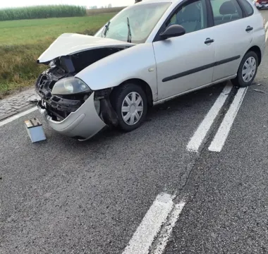 Zablokowana DK53 w Dylewie. 11-latek trafił do szpitala po zderzeniu