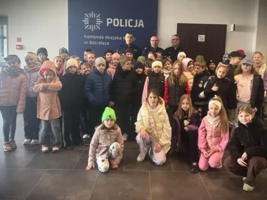 Komendant wojewódzki zaskoczył uczniów w ostrołęckiej komendzie