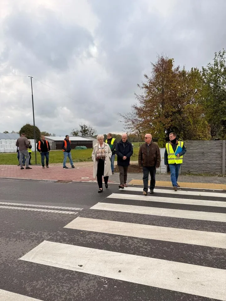 Nowe rondo i chodnik na drodze Olszewka–Przystań. Inwestycja za 1,87 mln zł
