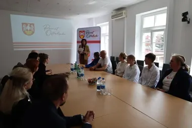 Młode zawodniczki z Ostrołęki sięgnęły po nagrody starosty